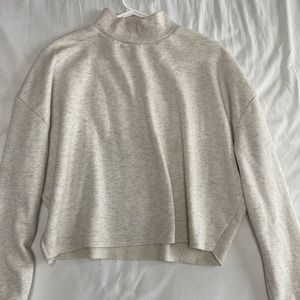 CREAM LOUNGEWEAR TURTLENECK